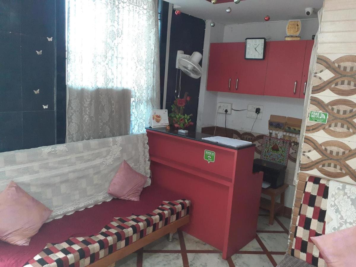 Airport Sky Inn Homestay ジャイプール エクステリア 写真